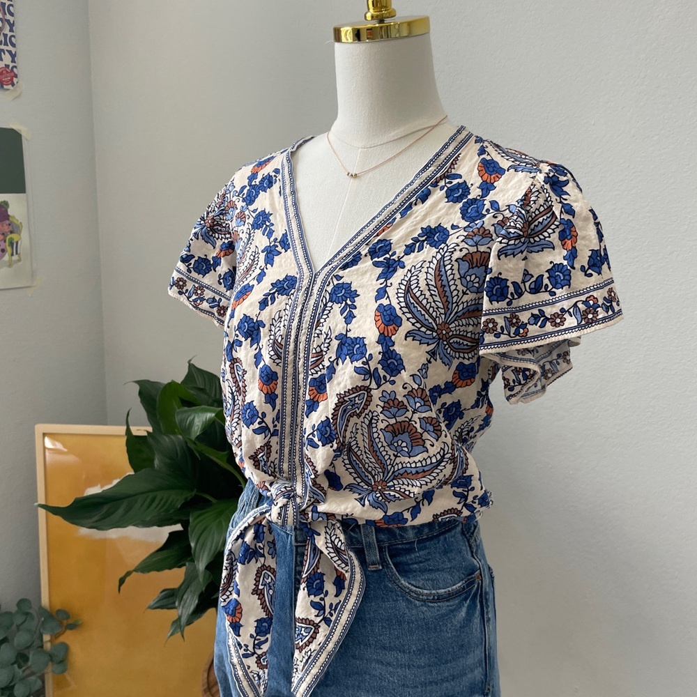 Floral V-Neck Tie-Front Top